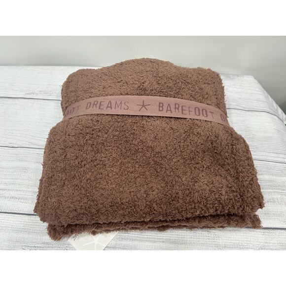 Barefoot Dreams Cozy Chic Pom-Pom Beanie & Scarf Set Chestnut Brown NWT One Size - Picture 4 of 5